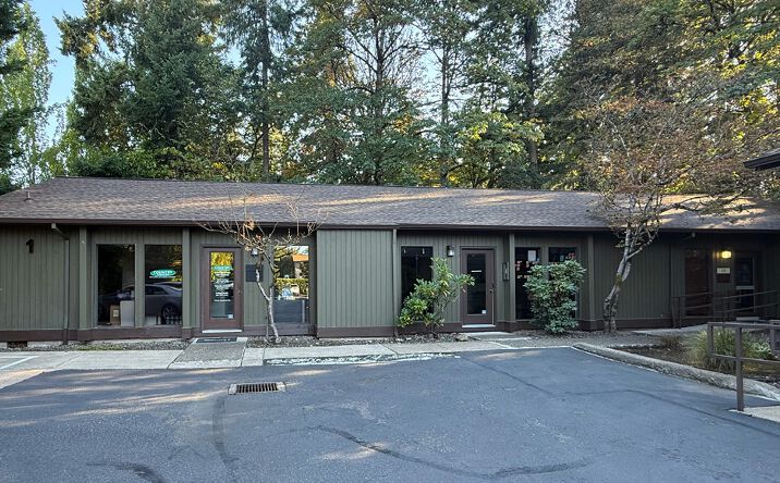 Pictures of Office property located at 17020 SW Upper Boones Ferry Rd, Portland, OR 97224 for lease - image #1