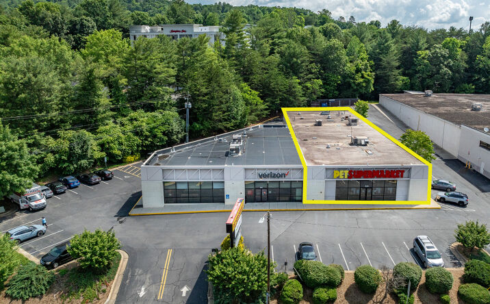 Pictures of Retail property located at 244 Tunnel Rd, Asheville, NC 28805 for lease - image #1