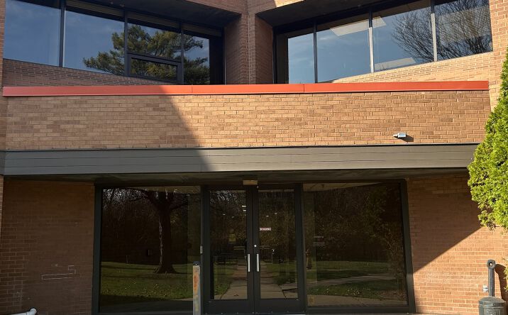 Pictures of Office property located at 32100 Telegraph Rd, Bingham Farms, MI 48025 for lease - image #1