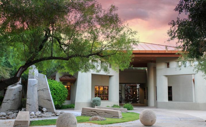 Pictures of Office property located at 10371 N. Oracle Road, Oro Valley, AZ 85737 for sales - image #1