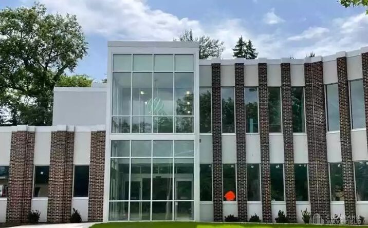 Pictures of Office property located at 2 Edison Place, Springfield, NJ 07081 for lease - image #1