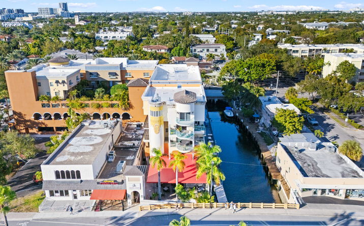 Pictures of Restaurant property located at 1109 E Las Olas Blvd, Fort Lauderdale, FL 33301 for lease - image #1