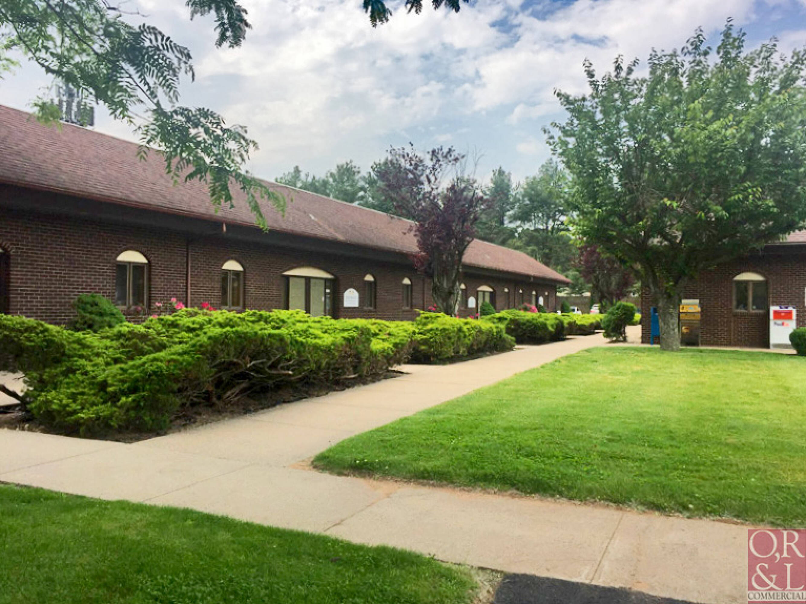 160 West St, Cromwell, CT 06416