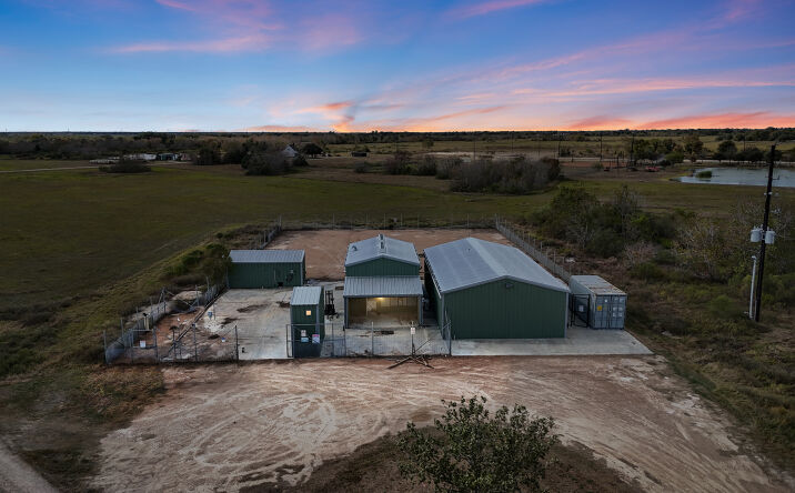 Pictures of Industrial property located at 16640 TX-36, Needville, TX 77461 for lease - image #1