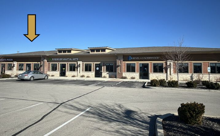 Pictures of Office, Retail property located at 15481 Union Chapel Rd, Noblesville, IN 46060 for lease - image #1