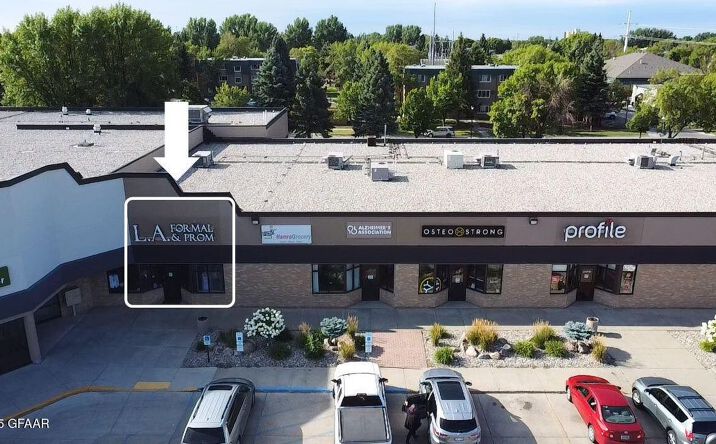 Pictures of Retail, Office property located at 1375 S Columbia Rd, Ste B, Grand Forks, ND 58201 for lease - image #1