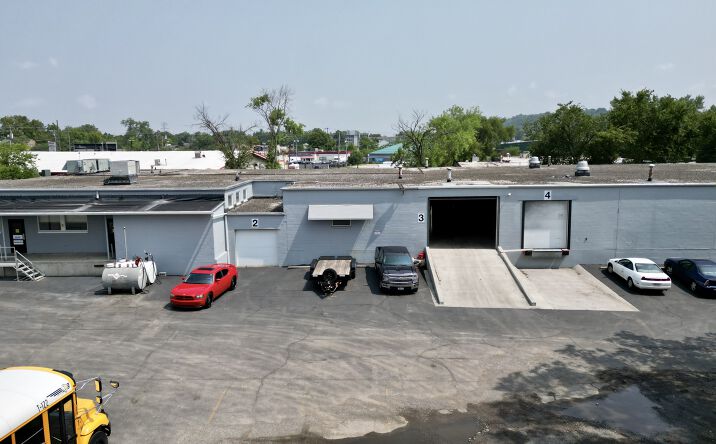 Pictures of Industrial property located at 7820 Reading Rd, Cincinnati, OH 45237 for lease - image #1