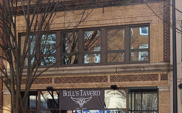 Pictures of Office property located at 410 W Fourth Street, Winston-Salem, NC 27101 for lease - image #1