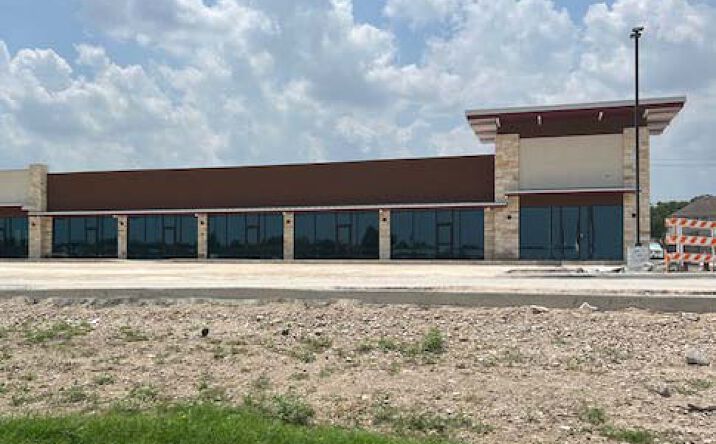 Pictures of Retail, Land property located at 2113 TX-1604 Loop, San Antonio, TX 78245 for lease - image #1