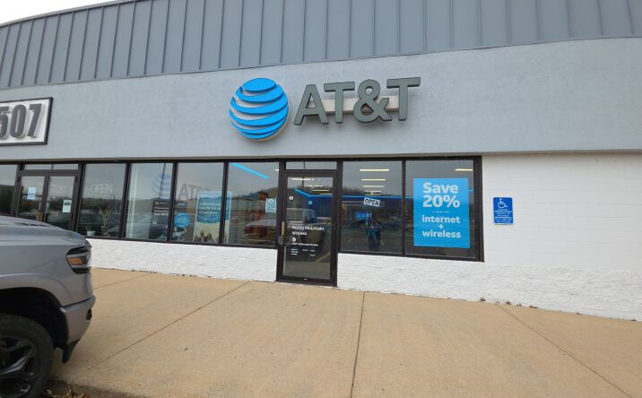 Pictures of Retail property located at 396 Schilling Dr, Dundas, MN 55019 for lease - image #1