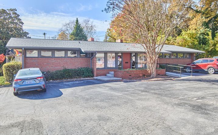 Pictures of Office property located at 1007 Broad St, Durham, NC 27705 for lease - image #1