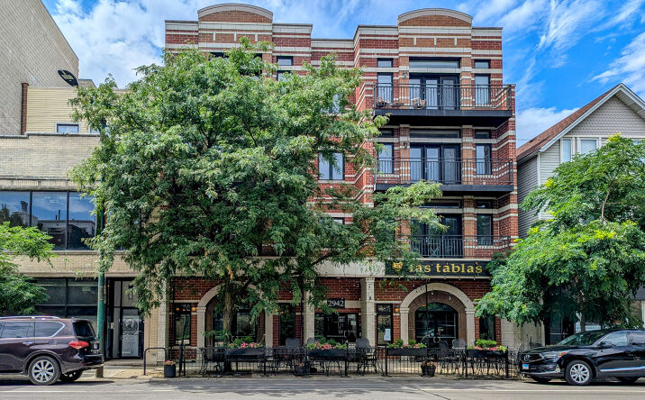 Pictures of Retail property located at 2942 N Lincoln Ave Unit 1C, Chicago, IL 60657 for lease - image #1