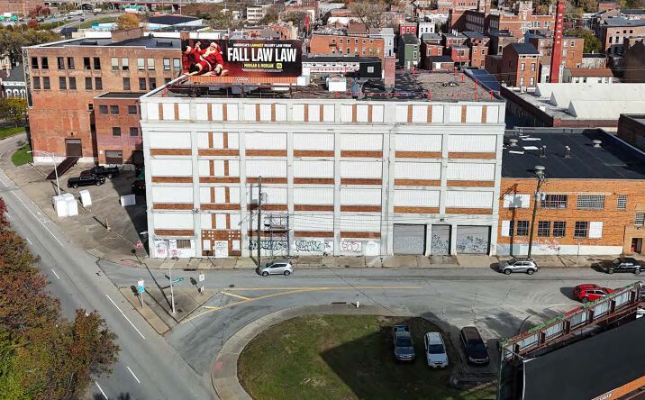 Pictures of Industrial property located at 1034 Hulbert Ave, Cincinnati, OH 45214 for lease - image #1