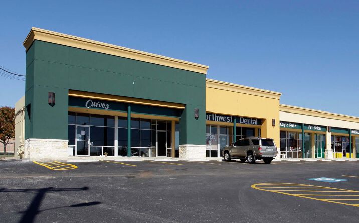 Pictures of Retail property located at 9815 Culebra Rd, San Antonio, TX 78251 for lease - image #1