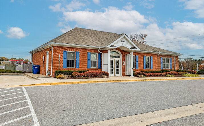 Pictures of Retail property located at 5810 Ballenger Creek Pike, Frederick, MD 21703 for lease - image #1
