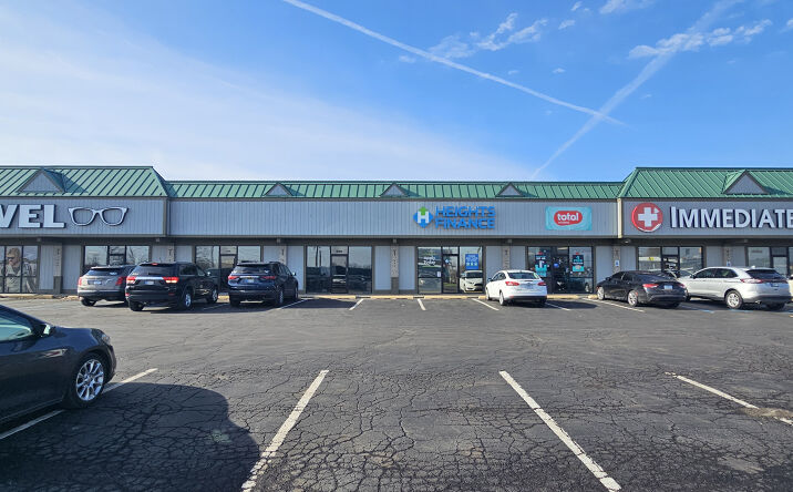 Pictures of Retail property located at 986 N Mitthoefer Rd, Indianapolis, IN 46229 for lease - image #1