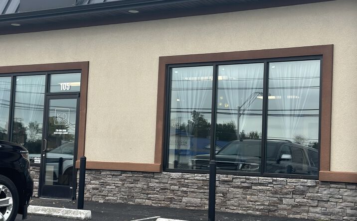 Pictures of Retail, Office property located at 1006 N Mulberry St, Elizabethtown, KY 42701 for lease - image #1