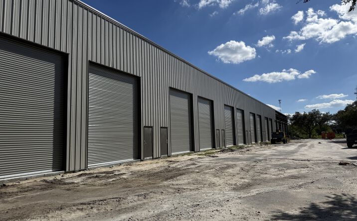 Pictures of Industrial property located at 1402 Old Dixie Hwy, Vero Beach, FL 32960 for lease - image #1