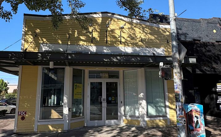 Pictures of Retail property located at 8533 Greenwood Ave N, Seattle, WA 98103 for lease - image #1