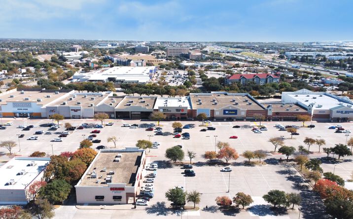 Pictures of Retail property located at 1100 & 1118 W Arbrook Blvd, Arlington, TX 76015, Arlington, TX 76014 for lease - image #1