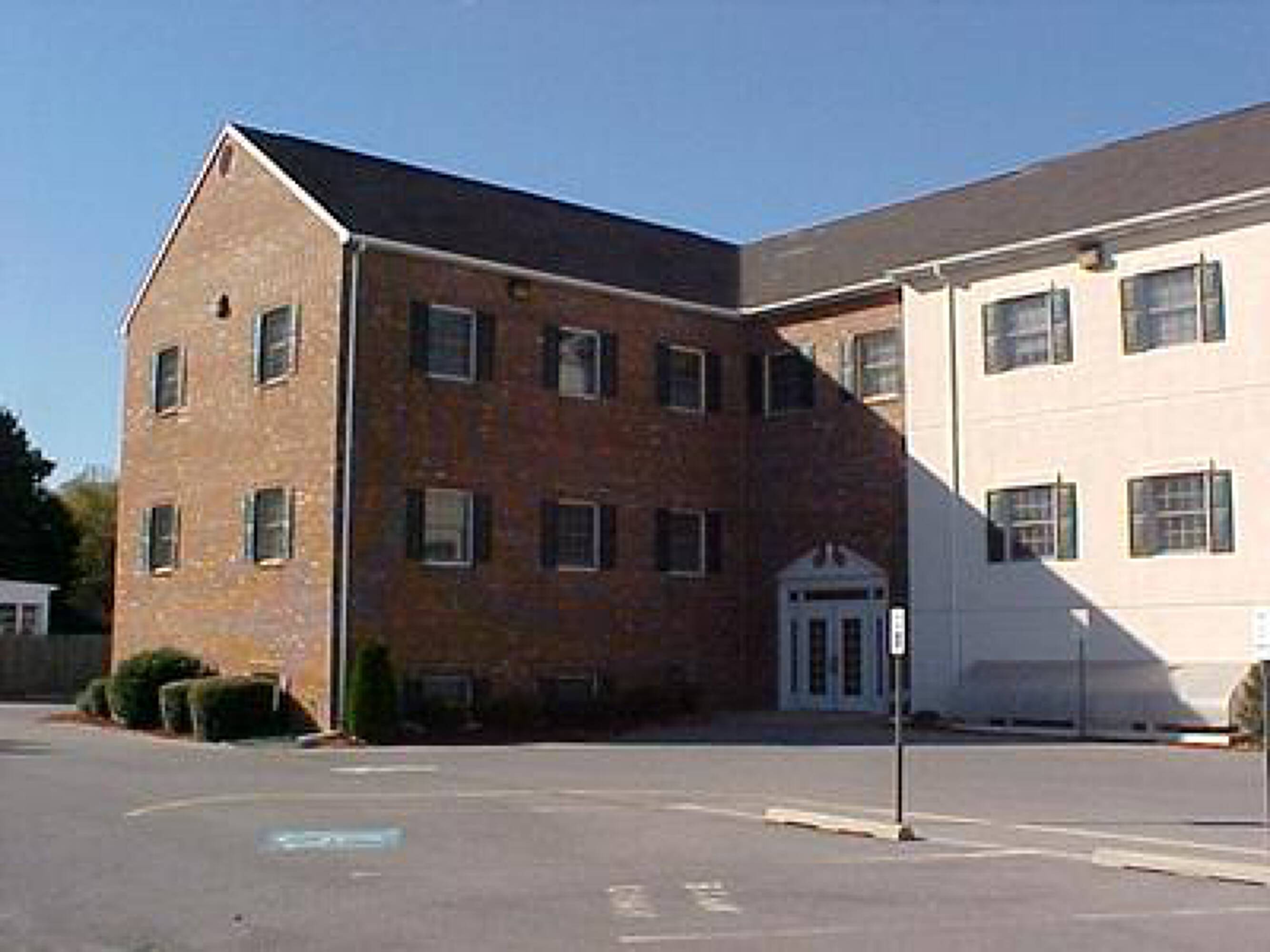 555 E Loockerman St, Dover, DE 19901