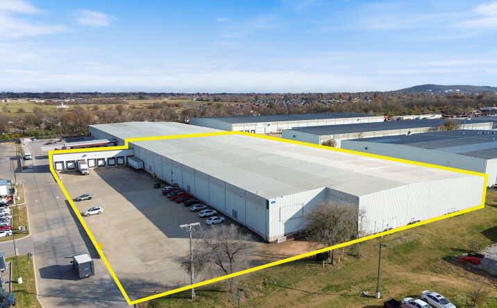 Pictures of Industrial property located at 419 S Lincoln St, Lowell, AR 72745 for lease - image #1