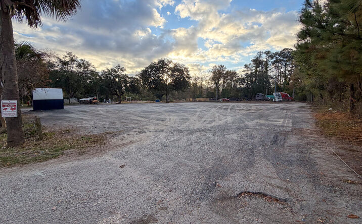 Pictures of Land property located at 3749 Ashley Phosphate Road, North Charleston, SC 29418 for lease - image #1