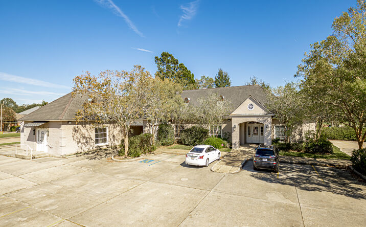 Pictures of Office property located at 8425 Cumberland Pl, Baton Rouge, LA 70806 for lease - image #1