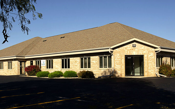 Pictures of Office property located at 5583 W Waterford Ln, Appleton, WI 54913 for lease - image #1