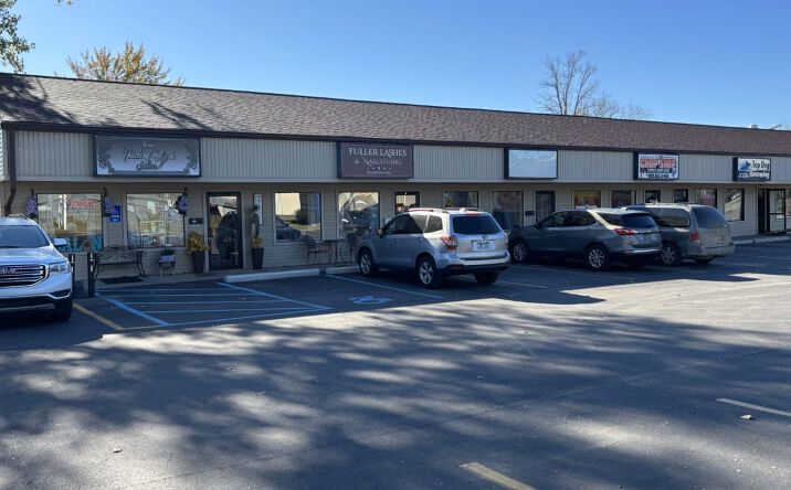 Pictures of Retail, Restaurant, Office property located at 8337 Silver Lake Rd, Linden, MI 48451 for lease - image #1