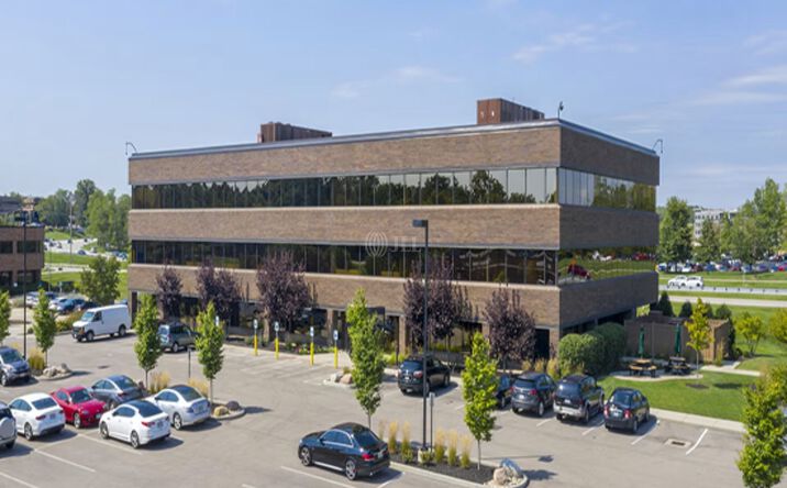 Pictures of Office property located at 10260 Alliance Rd, Blue Ash, OH 45242 for lease - image #1