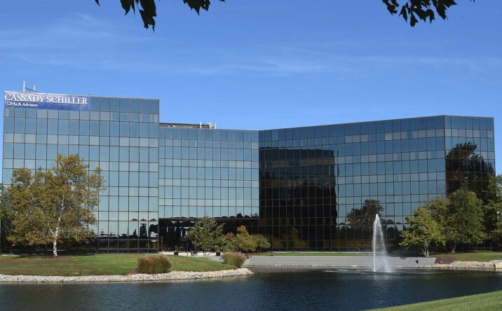 Pictures of Office property located at 4555 Lake Forest Dr, Cincinnati, OH 45242 for lease - image #1