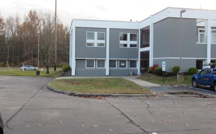 Pictures of Office property located at 981 State Route 33 # 1B, Monroe, NJ 08831 for lease - image #1