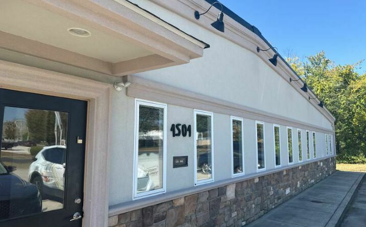 Pictures of Office property located at 1501 Industrial Hwy, Cinnaminson, NJ 08077 for lease - image #1