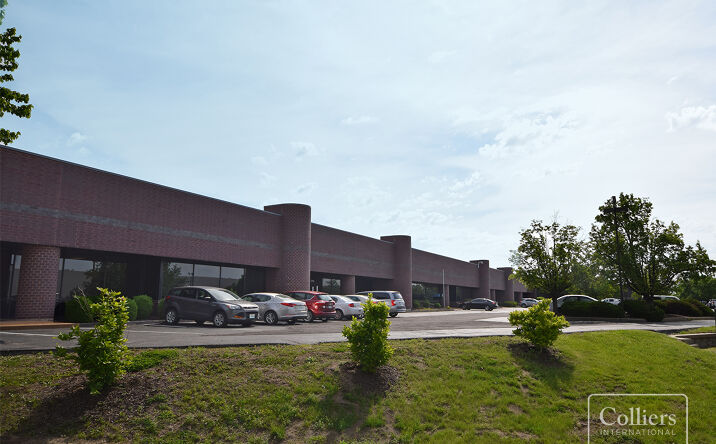 Pictures of Industrial property located at 3797 Rider Trail S, Earth City, MO 63045 for lease - image #1