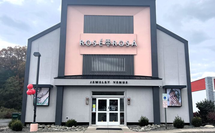 Pictures of Office property located at 1547 N 9th St, Stroudsburg, PA 18360 for lease - image #1