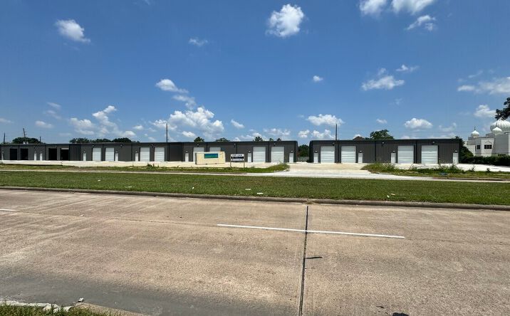 Pictures of Industrial property located at 14940 Beechnut St, Houston, TX 77083 for lease - image #1