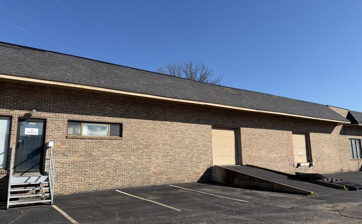 Pictures of Industrial property located at 1676 Barcrest Rd, Memphis, TN 38134 for lease - image #1
