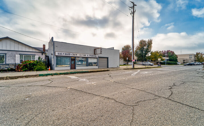 Pictures of Retail, Office property located at 124 6th St, Marysville, CA 95901 for lease - image #1