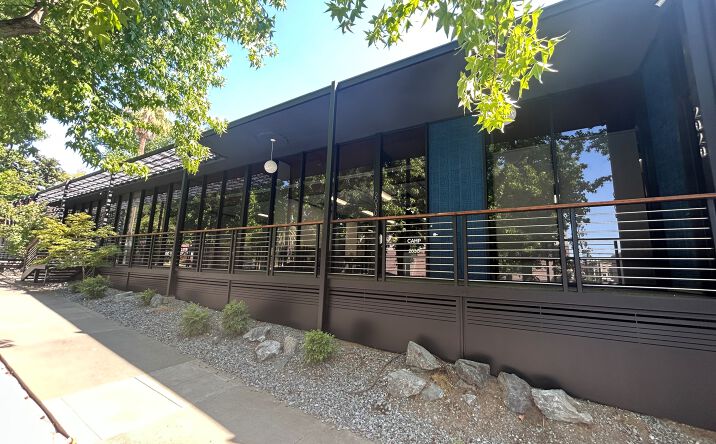 Pictures of Office property located at 2020 V St, Sacramento, CA 95818 for lease - image #1