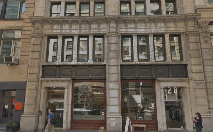 Pictures of Retail property located at 25 E 20th St, New York, NY 10003 for lease - image #1