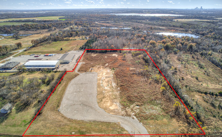 Pictures of Land property located at 6468 N Yale Ave, Tulsa, OK 74117 for lease - image #1