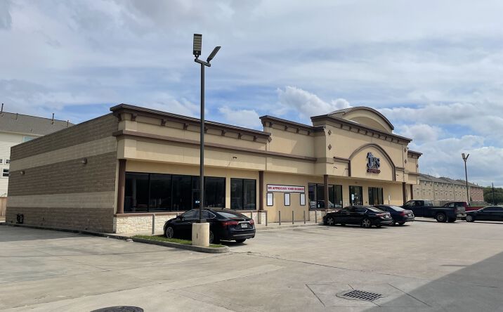 Pictures of Retail property located at 7241 Monroe Rd, Houston, TX 77061 for lease - image #1
