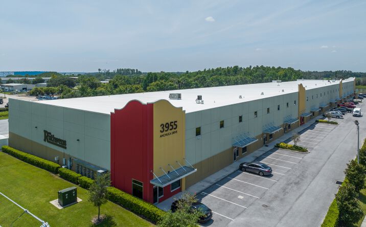Pictures of Industrial property located at 3955 Anchuca Dr, Lakeland, FL 33811 for lease - image #1