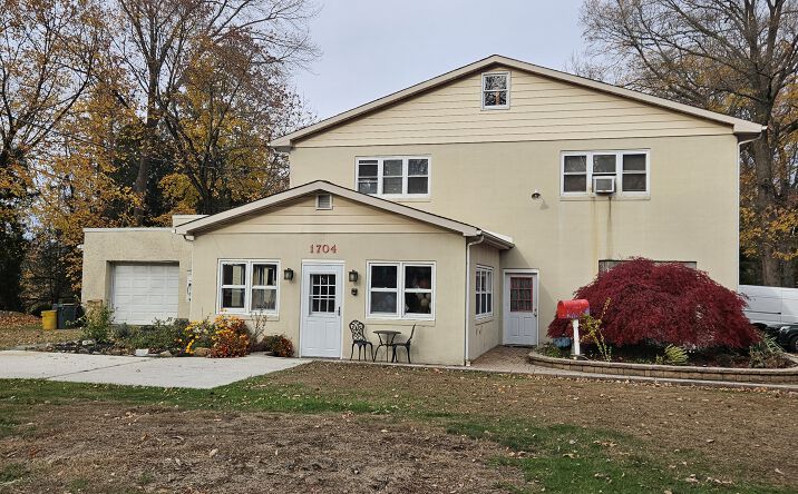 Pictures of Retail, Office property located at 1704 NJ-33, Hamilton Township, NJ 08690 for lease - image #1