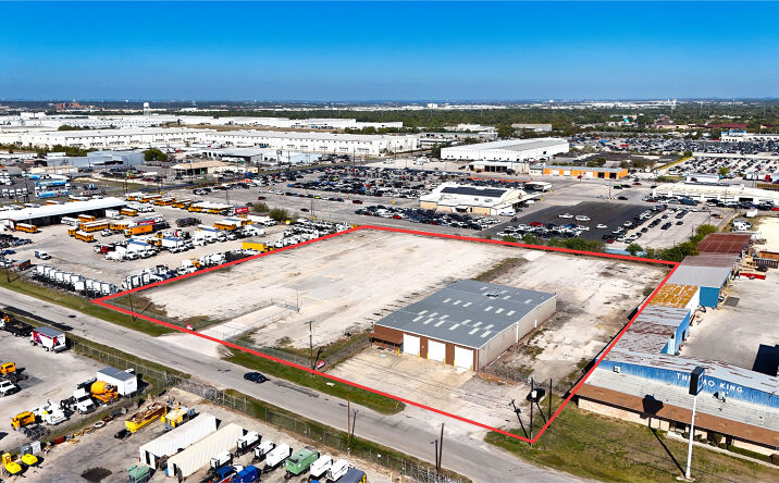 Pictures of Industrial property located at 5725 Dietrich Rd, San Antonio, TX 78219 for lease - image #1