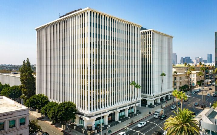 Pictures of Office property located at 9100 Wilshire Blvd, Beverly Hills, CA 90212 for lease - image #1
