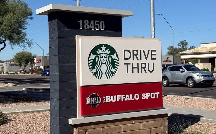 Pictures of Restaurant property located at 32nd St & Union Hills Dr, Phoenix, AZ 85040 for lease - image #1