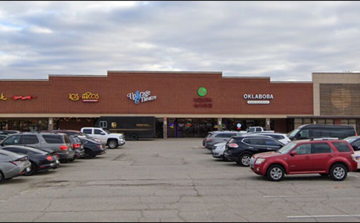Pictures of Retail property located at 840 West Danforth Road, Edmond, OK 73003 for lease - image #1