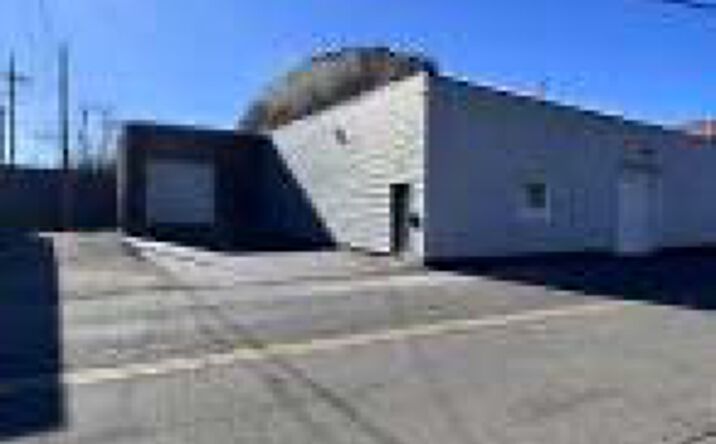 Pictures of Industrial property located at 2 Vatrano Rd, Albany, NY 12205 for lease - image #1